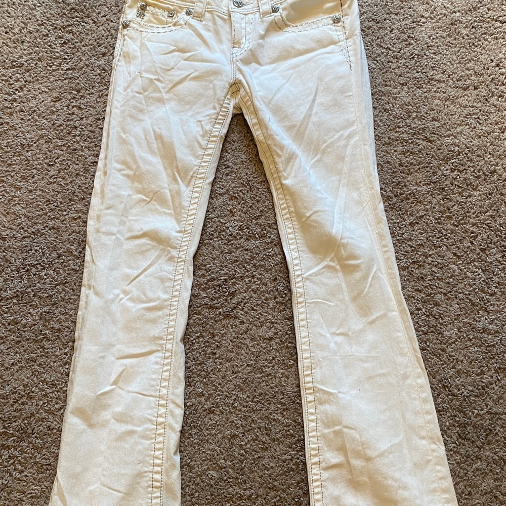 Miss Me Jeans 
Vintage 
Bootcut 
Designed in USA
Size 27
Retail Price: $120